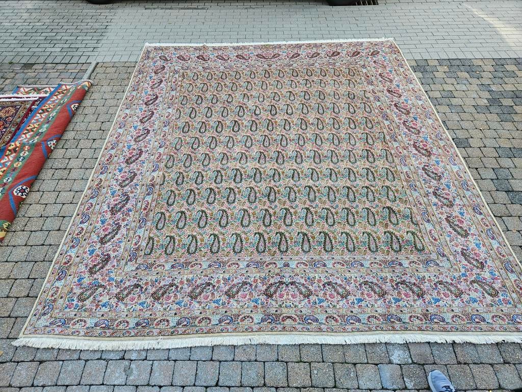 Handgeknoopt perzisch tapijt kirman 395x350, Info@SlatsAntiek.nl, Crème, Perzisch, Vof Slats Antiek