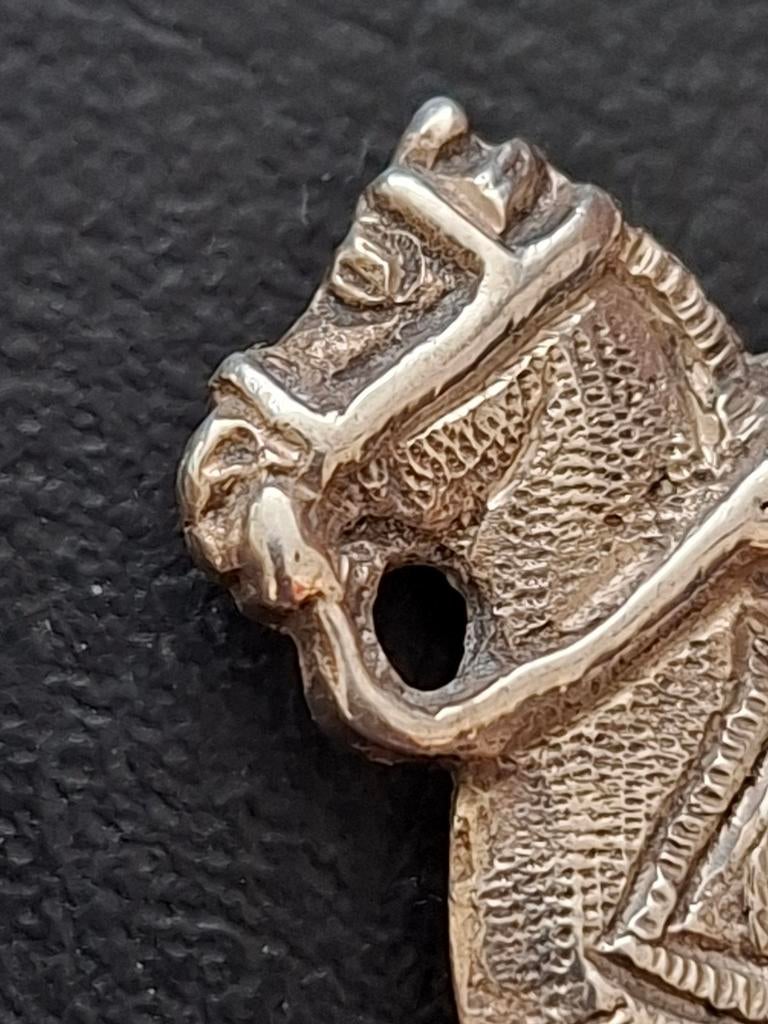 Antieke zilveren Sierlepel paard ruiter jaarletter J 2e geh., Ophalen of Verzenden