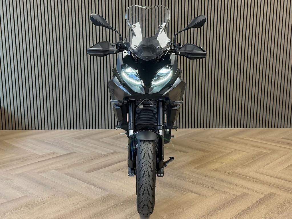 BMW Tour F 900 XR Dynamic ESA ZF *503 KM* MEDIA NAVIGATIE, Bedrijf, Toermotor, Info@autohuisdevaart.nl, Pr. Arianelaan 10
2496 XB  Den Haag, NL