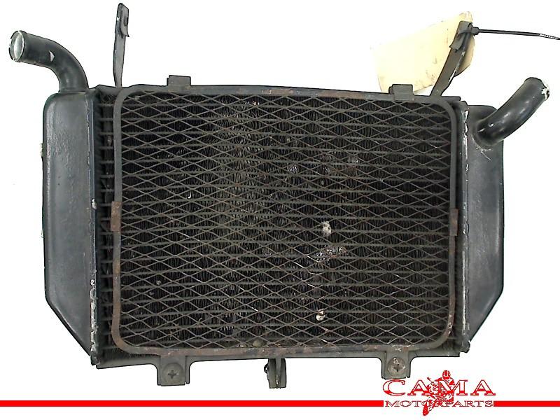RADIATEUR TL 1000 R 1998-2003 (TL1000R) (422131-8370), Motoren, Onderdelen | Suzuki, Dhr. S. di Majo, Gebruikt, Info@cama-motorparts.nl