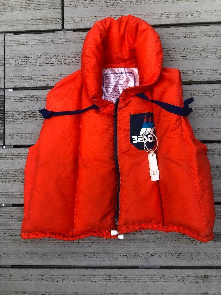 BESTO reddingsvest / zwemvest voor kind maat ES (30-40 kg), Ophalen, Gebruikt, Kind, Besto