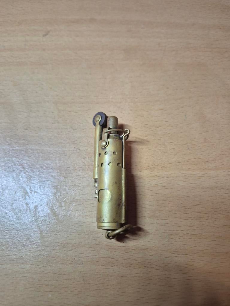 Vintage aansteker - Vuursteen moet vervangen worden, Ophalen of Verzenden, Gebruikt, Aansteker