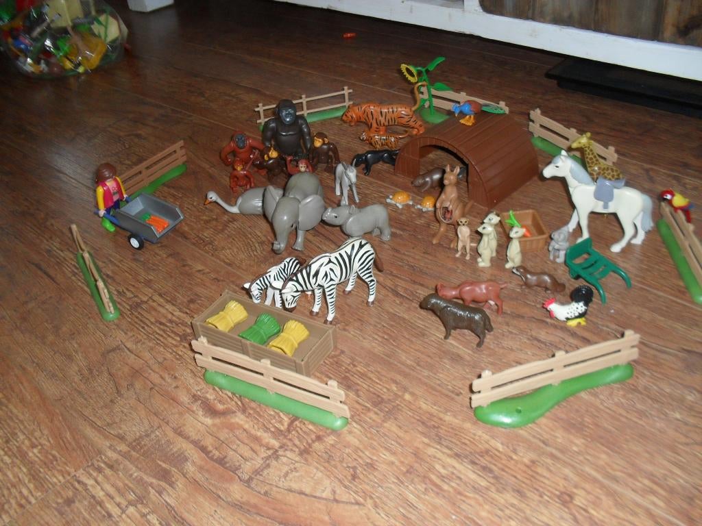 Playmobil dierentuin setje no 5, Kinderen en Baby's, Speelgoed | Playmobil, Ophalen of Verzenden, Zo goed als nieuw, Los playmobil