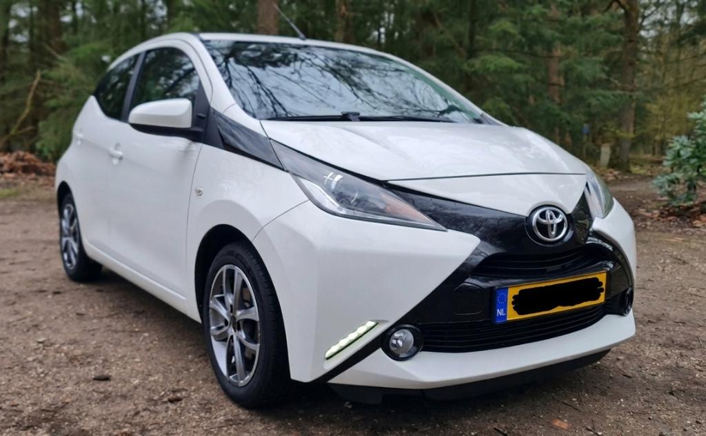 Toyota Aygo | Cabrio | 5-deurs | 2016 | Carplay | Camera, Auto's, Voorwielaandrijving, Stof, Euro 6, Cabriolet