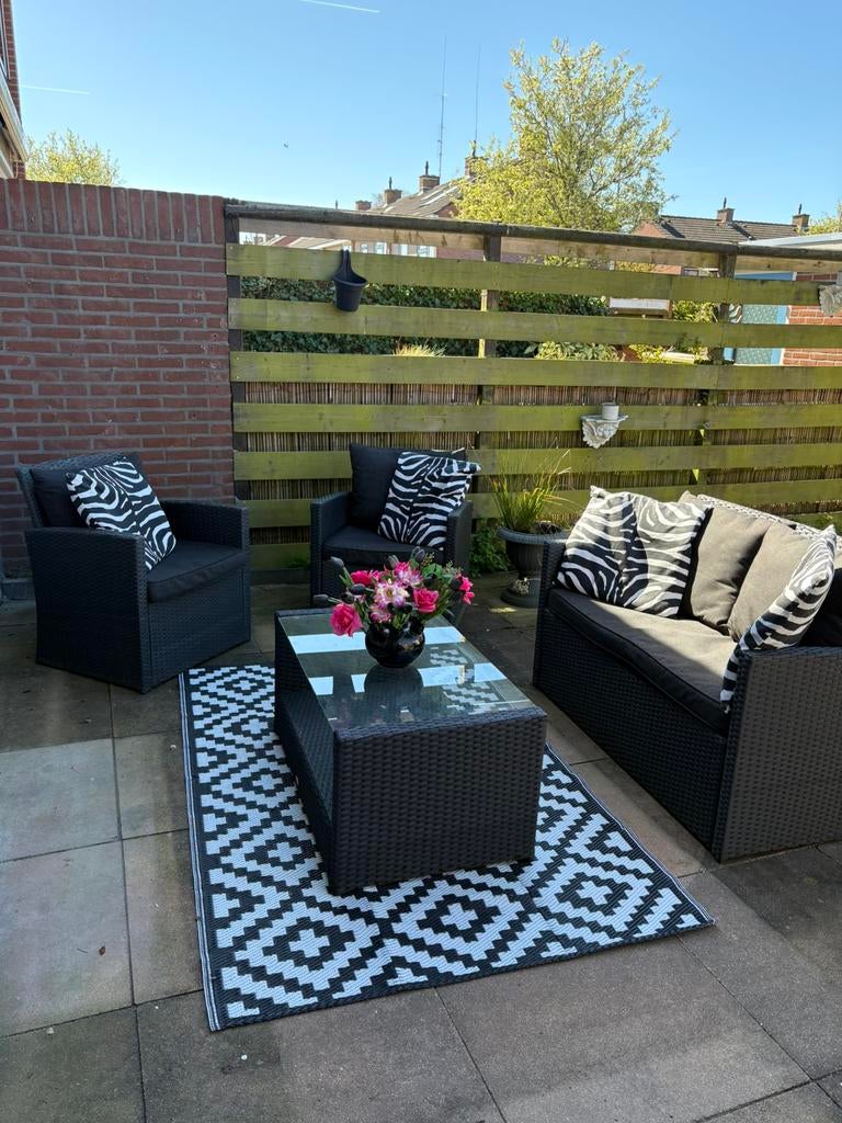 Tuinset, Ophalen, Zo goed als nieuw