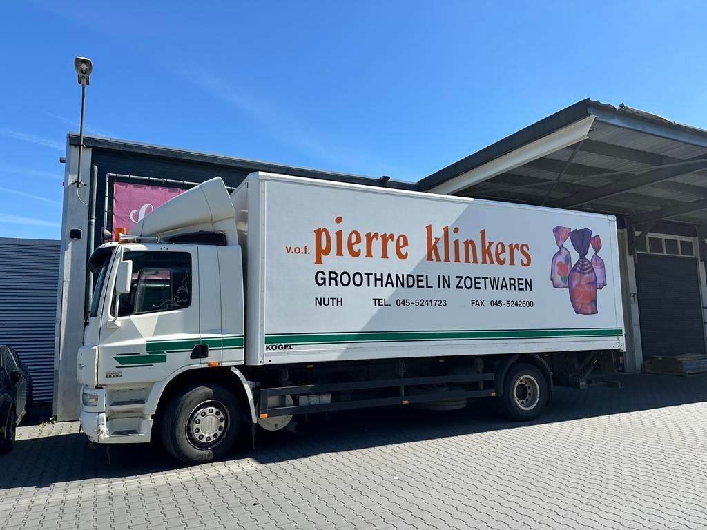 DAF 65 met weinig kilometers, Stof, Wit, Bruin, Particulier