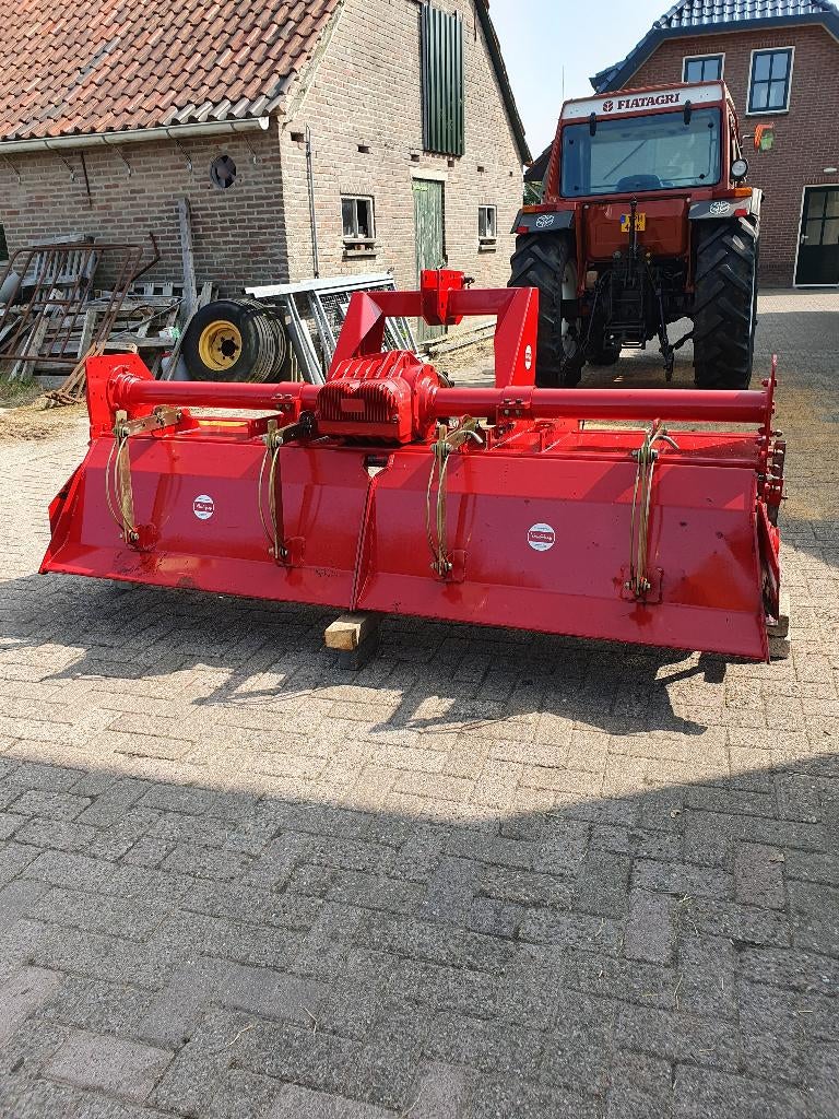 Grondfrees (Peecon) tulip, Zakelijke goederen, Agrarisch | Werktuigen, Ophalen, Grondbewerking