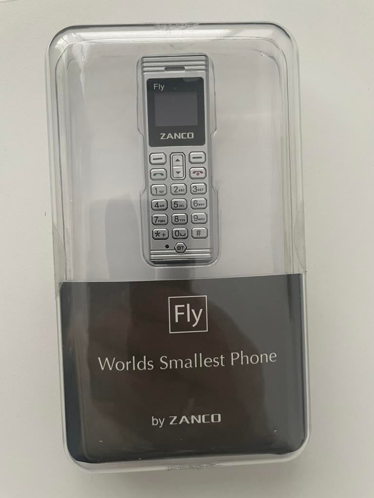 kleinste mobiele telefoon, Ophalen, Nieuw