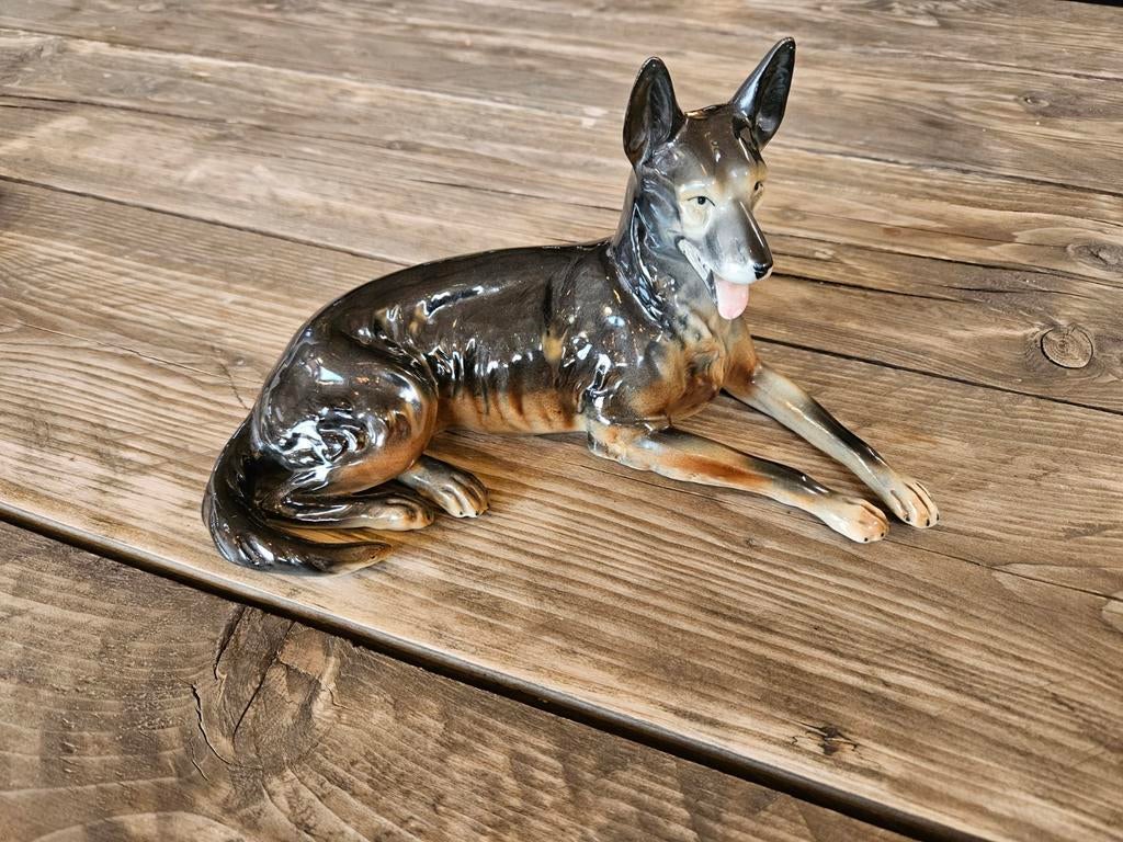 Prachtig beeld Carl Scheidig Duitse Herder porselein, Ophalen of Verzenden, Gebruikt, Dier