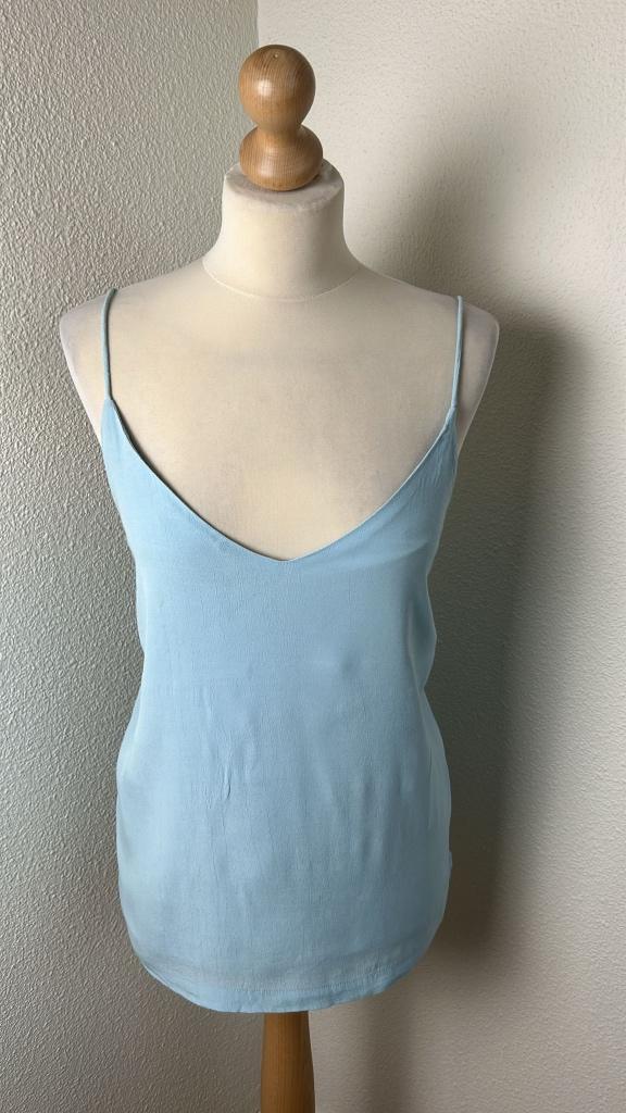 Fabienne Chapot maat L leuke blauwe Lora top 1146