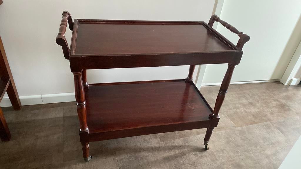 Thee tafel, Huis en Inrichting, Tafels | Sidetables, Ophalen, 50 tot 100 cm, Ouderwets, Zo goed als nieuw