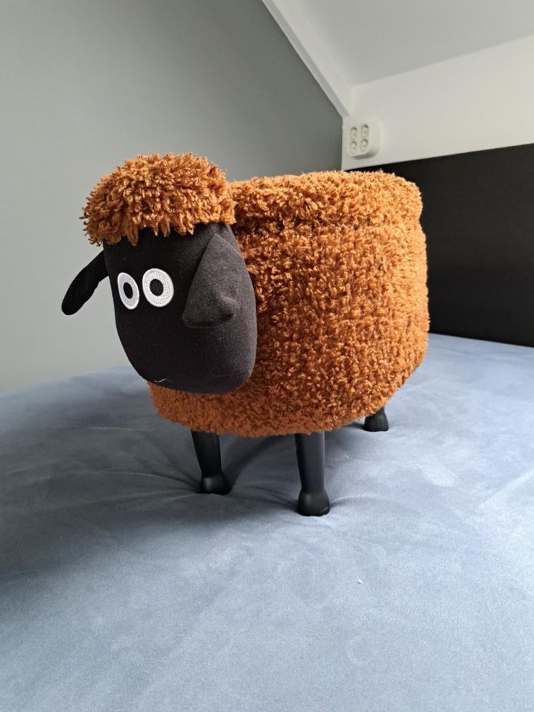 schaap poef/hocker/krukje bruin met opbergruimte ZGAN, Ophalen, Minder dan 50 cm, Zo goed als nieuw, Ovaal