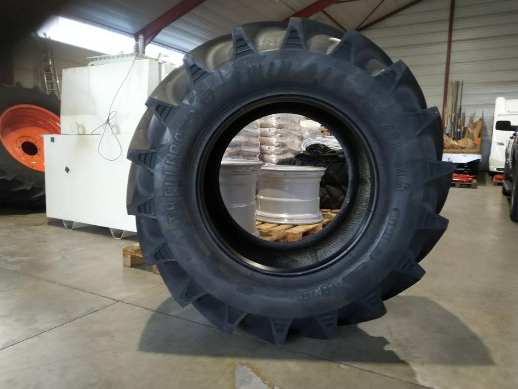 750/50 - 30.5 Nieuwe Trelleborg band, Ophalen of Verzenden, Niet ingevuld, Niet ingevuld, Niet ingevuld