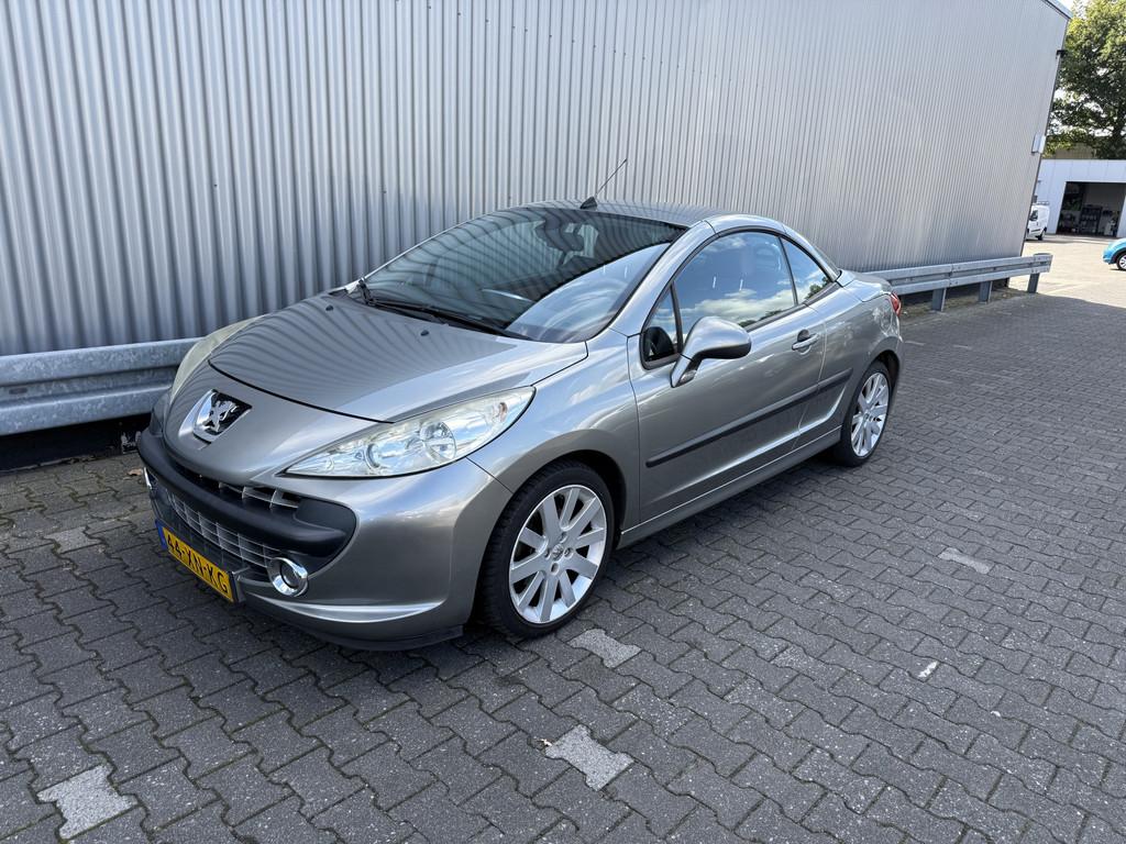 Peugeot 207 CC 1.6 VTi Féline AUTOMAAT, 165Dkm.NAP, Clima,, Gebruikt, 4 cilinders, Cabriolet, 4 stoelen