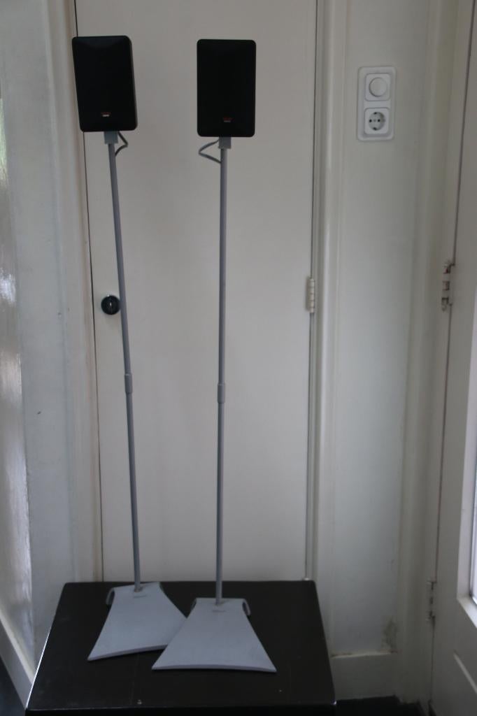 Staanders (van het merk Vogel's) voor speakers, Audio, Tv en Foto, Luidsprekers, Gebruikt, Minder dan 60 watt, Front, Rear of Stereo speakers
