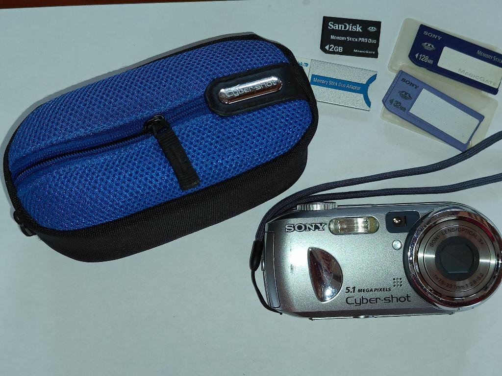 Sony Cybershot digitale camera, Compact, Ophalen of Verzenden, Zo goed als nieuw, 5 Megapixel