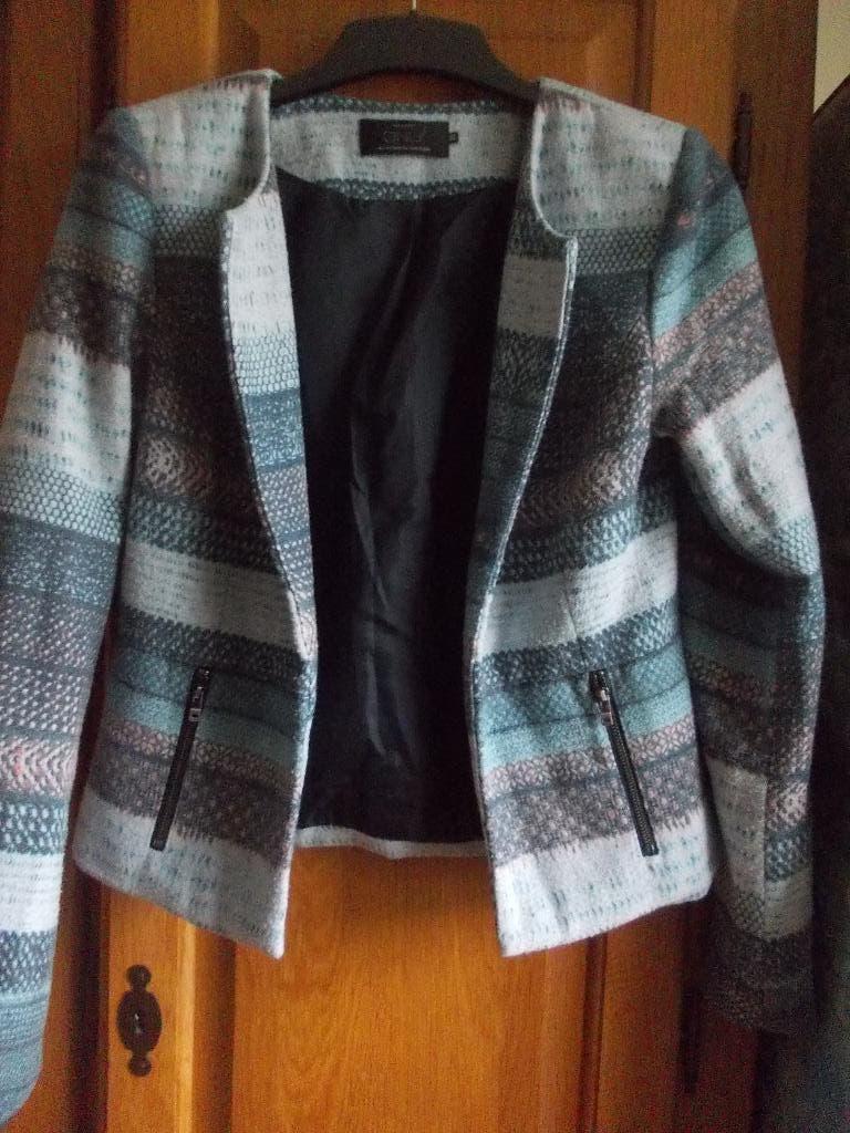 Erg mooi jasje van Only in zachte kleuren, maat 36., Ophalen, Overige kleuren, Omly, Zo goed als nieuw