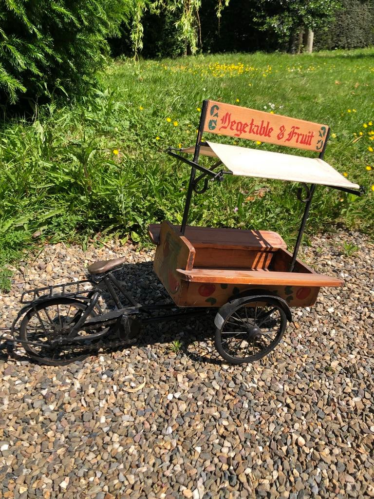 Schaalmodel miniatuur bakfiets groente- en fruitkar op fiets, Ophalen, Gebruikt
