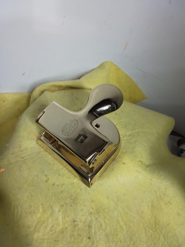 7180) vergulde perforator EL CASCO, Ophalen of Verzenden