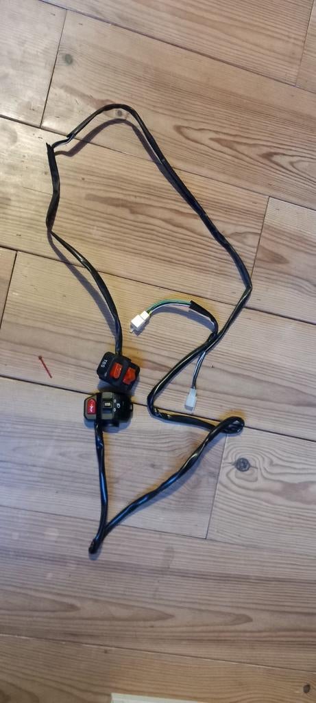 Schakelaar Tomos links en rechts, Ophalen of Verzenden, Zo goed als nieuw, Standard