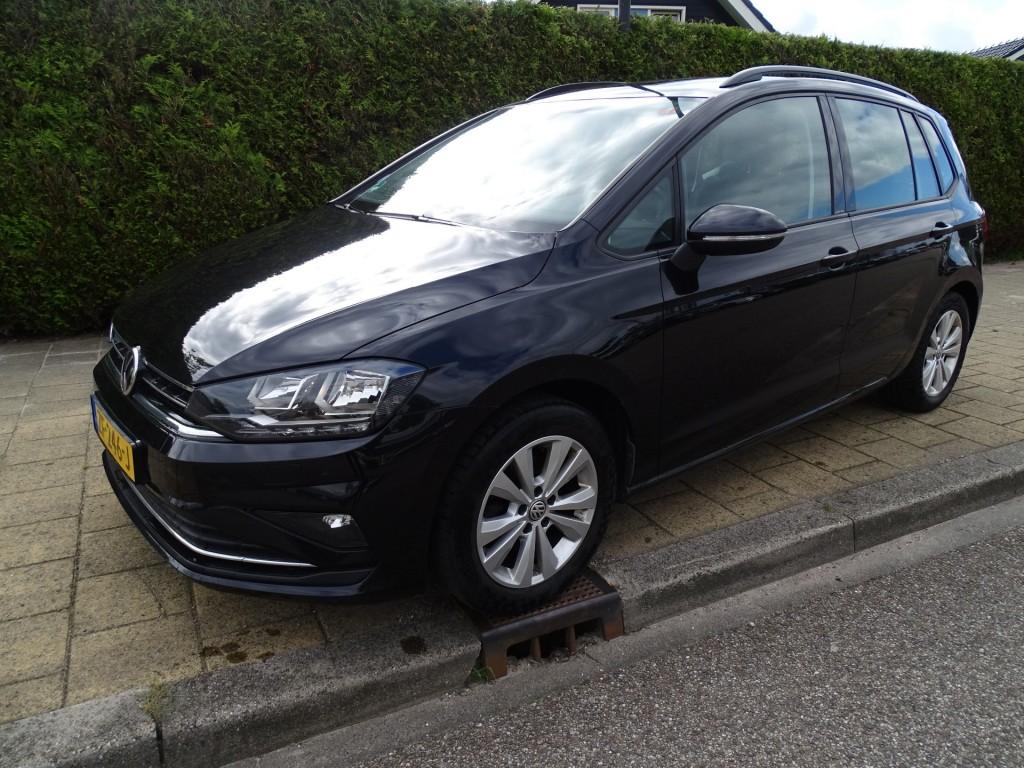 Volkswagen GOLF Sportsvan 110Pk  TSI HIGHLINE ED-Navi-carpla, Voorwielaandrijving, Gebruikt, Euro 6, Met garantie (alle)