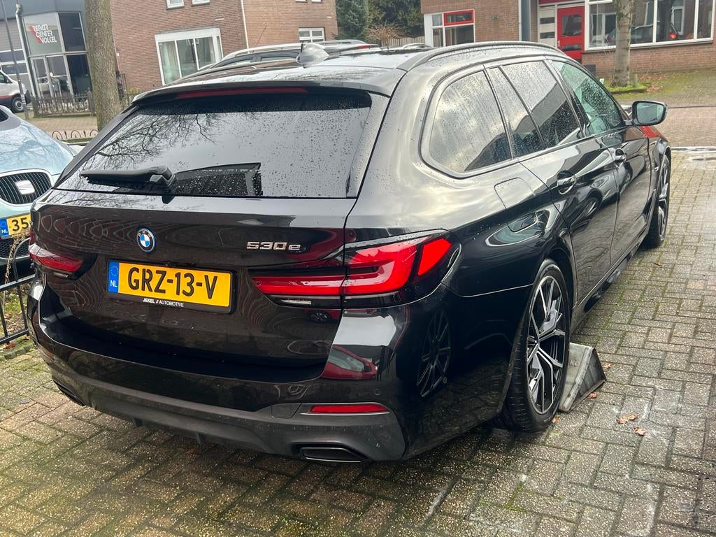 BMW 5 Serie Touring schadeauto 46150km!!, Auto diversen, Ophalen, Zwart, Stationwagon, Benzine