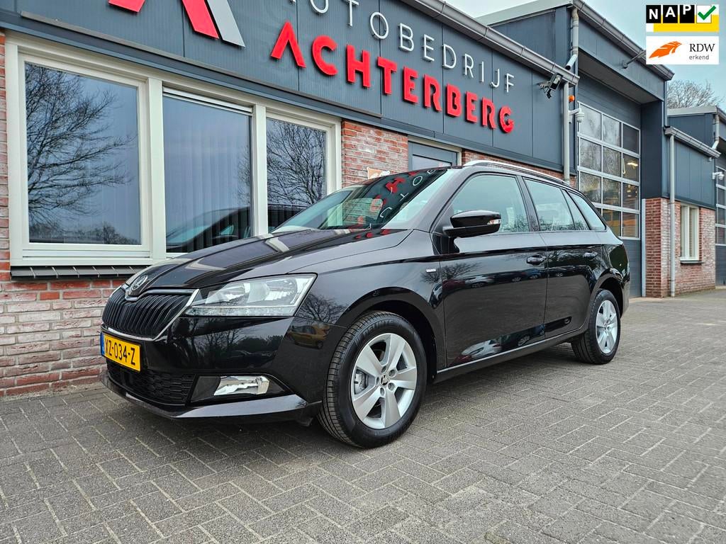 Skoda Fabia Combi 1.0 TSI Clever Carplay! Airco/Clima! Cruis, Voorwielaandrijving, Gebruikt, Euro 6, Handgeschakeld