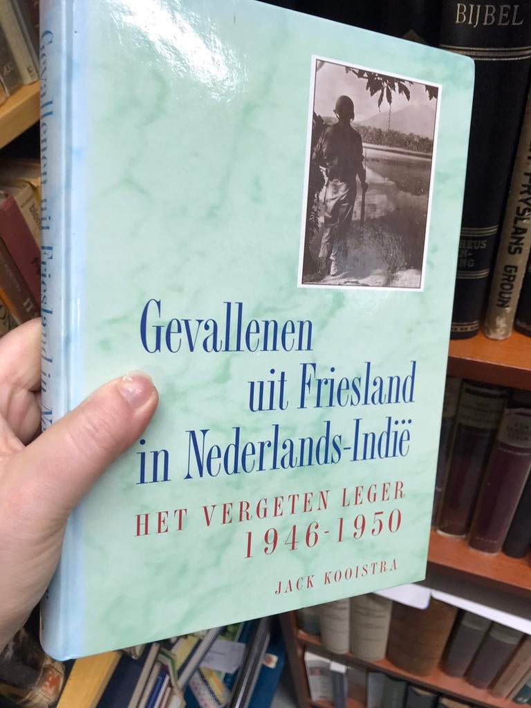 Gevallenen uit Friesland in Nederlands Indië, Ophalen of Verzenden, 1945 tot heden, Gelezen