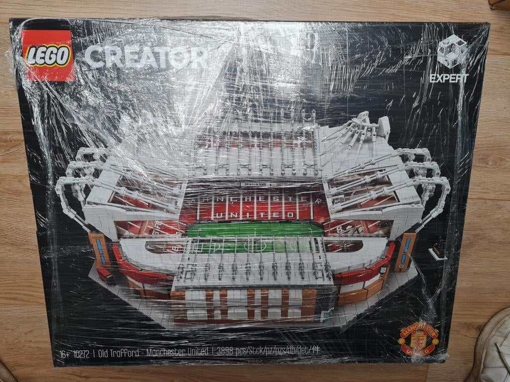 Lego old trafford nieuw 10272, Kinderen en Baby's, Speelgoed | Duplo en Lego, Ophalen of Verzenden, Nieuw