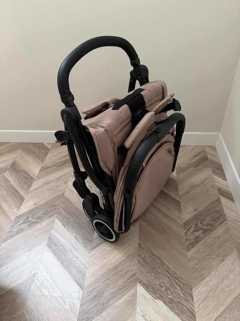 Buggy, Kinderen en Baby's, Buggy's, Ophalen of Verzenden, Zo goed als nieuw