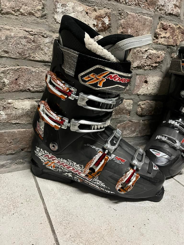 NORDICA HOT ROD skischoenen, 160 tot 180 cm, Gebruikt, Schoenen, Ophalen of Verzenden