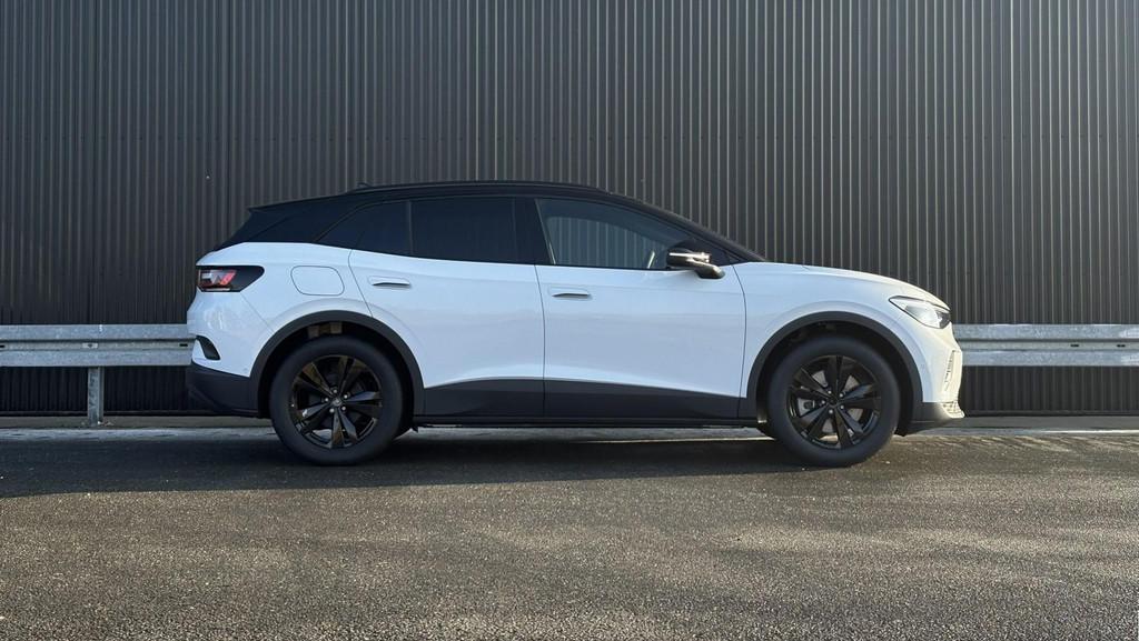 Volkswagen ID.4 Pro 286pk Limited Edition 77 kWh | LMV 19'', Auto's, Automaat, 12 maanden, Achterwielaandrijving, Zwart