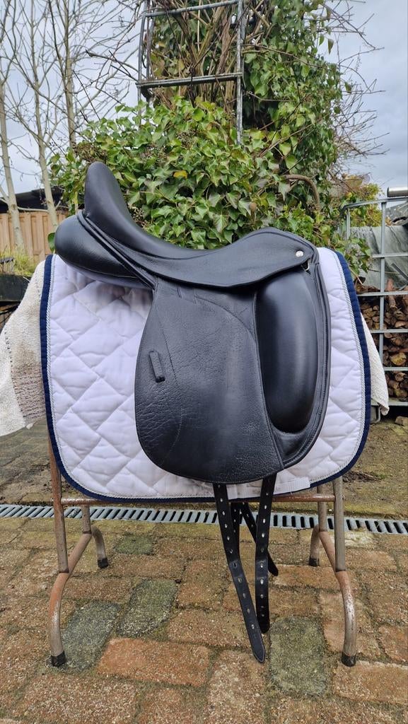 Custom Icon Flight 17,5 inch, Ophalen of Verzenden, Zo goed als nieuw, Dressuur