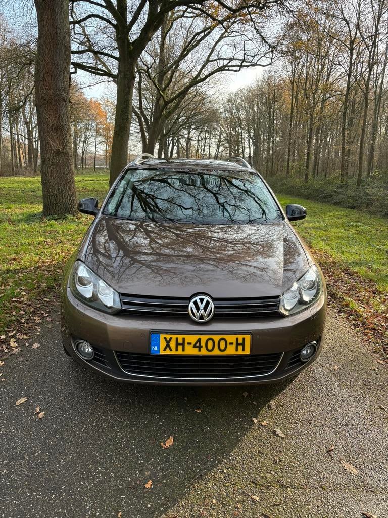 Volkswagen Golf 1.4 TSI 90KW Variant 2012 Bruin, Voorwielaandrijving, 4 cilinders, Bruin, Alcantara