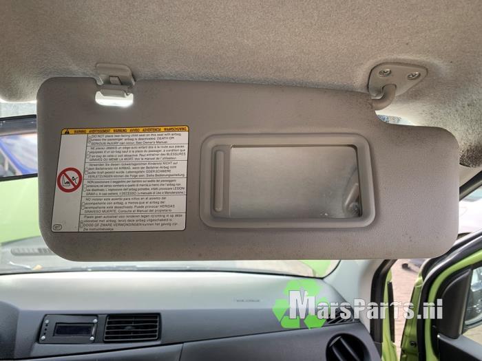 Zonneklep van een Daihatsu Cuore, Gebruikt, Daihatsu, -, -