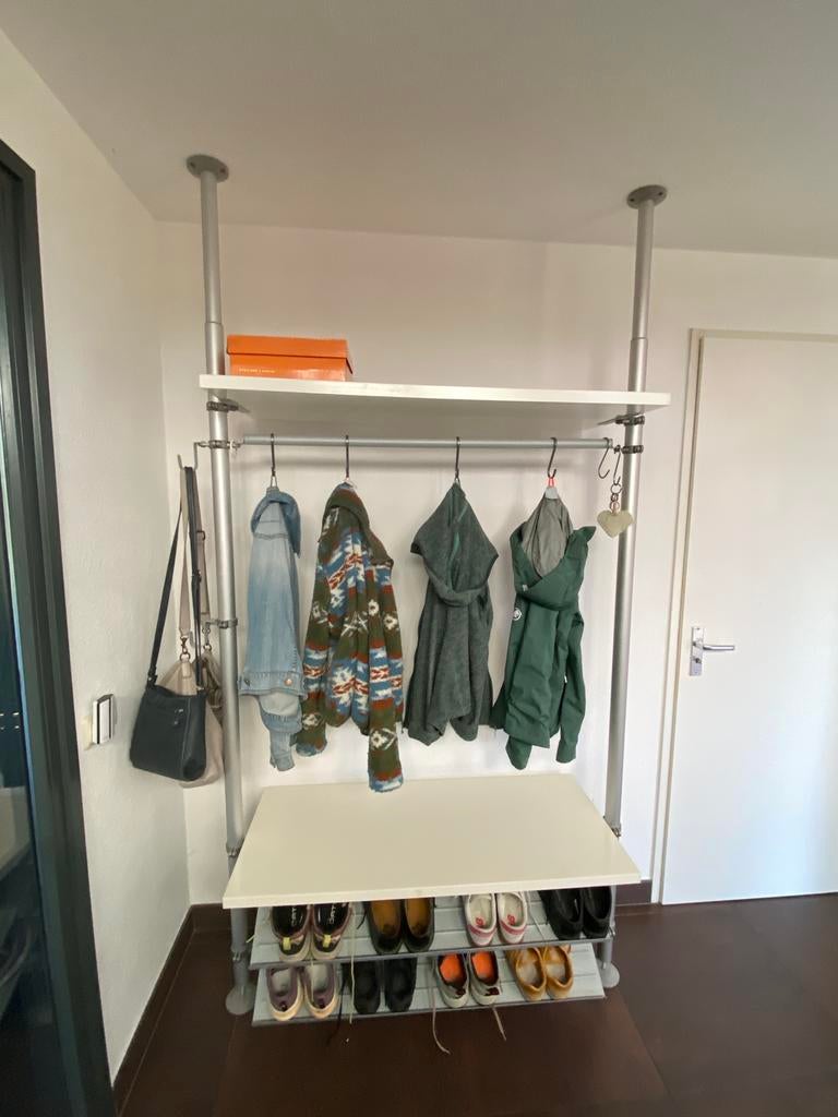 Kapstok en schoenenrek systeem, Ophalen, 200 cm of meer, Overige typen, Zo goed als nieuw