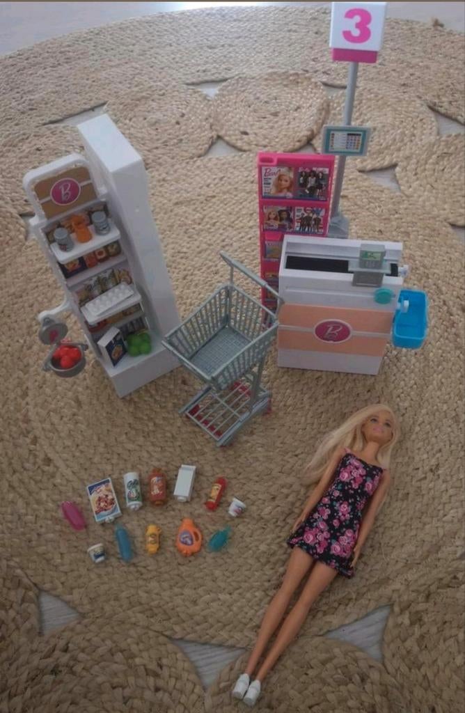 Barbie supermarkt speelset ZGAN, Ophalen of Verzenden, Zo goed als nieuw, Barbie