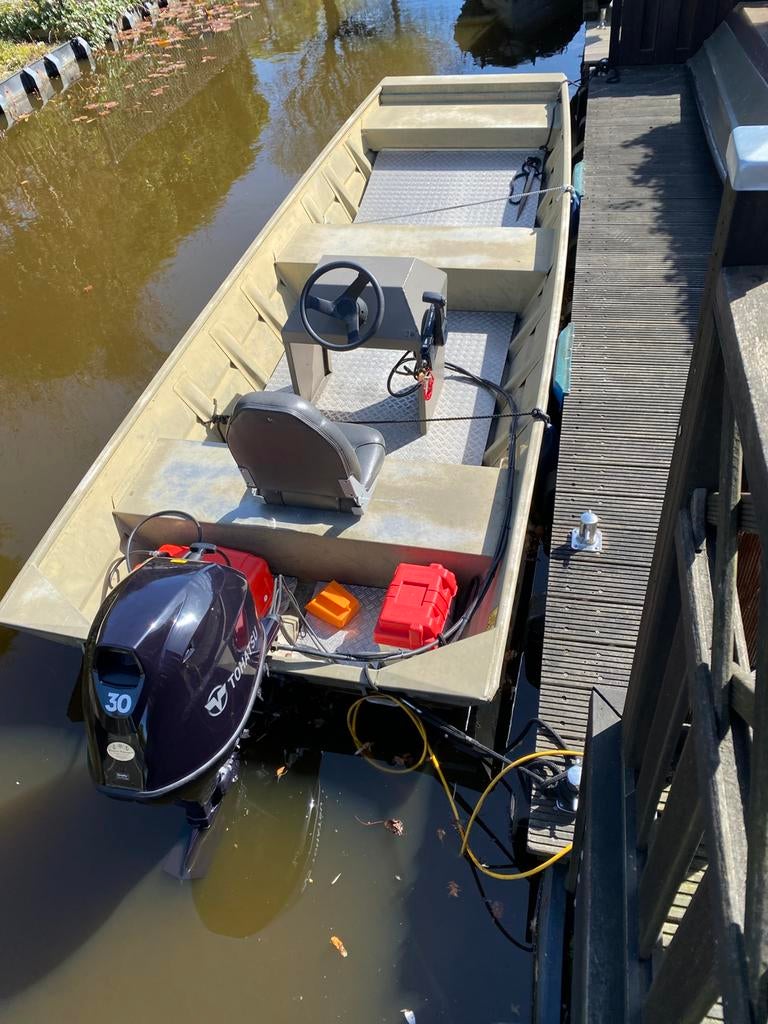 Platbodem aluminium Xpress Jon boat met 30 pk Tohatsu nieuw, Ophalen, Zo goed als nieuw, Aluminium, Benzine