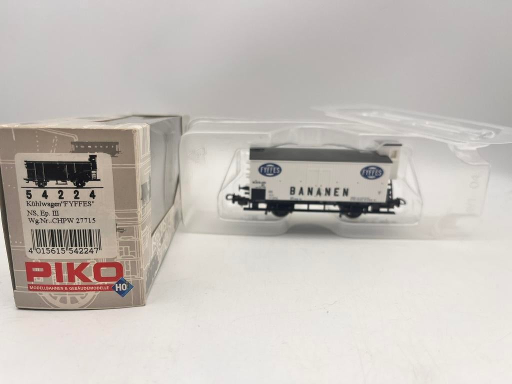 Piko koelwagen “Fyffes” van de NS Nieuw, Gelijkstroom, NS, Nieuw, Wagon