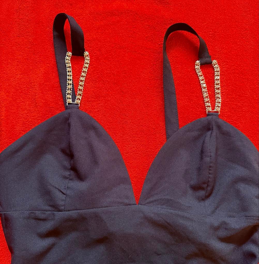 Gloednieuwe Zara top met strass bandjes. Maat S., Zwart, Nieuw, Ophalen of Verzenden, Maat 36 (S)