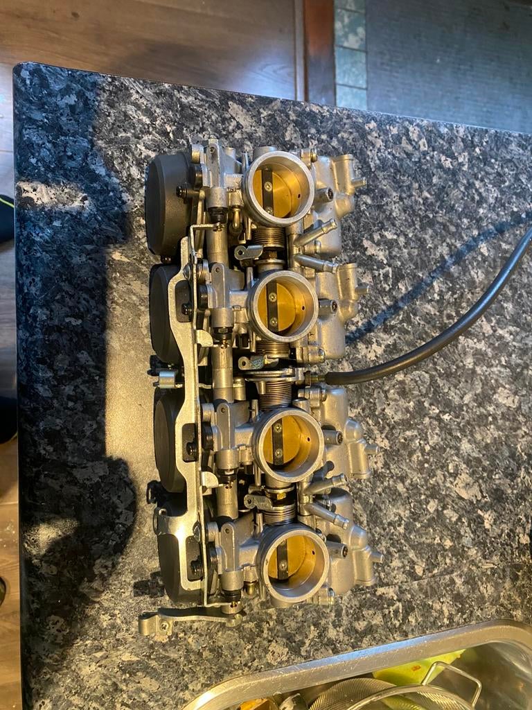 Honde cbr 600 carburateurs, Motoren, Ophalen of Verzenden