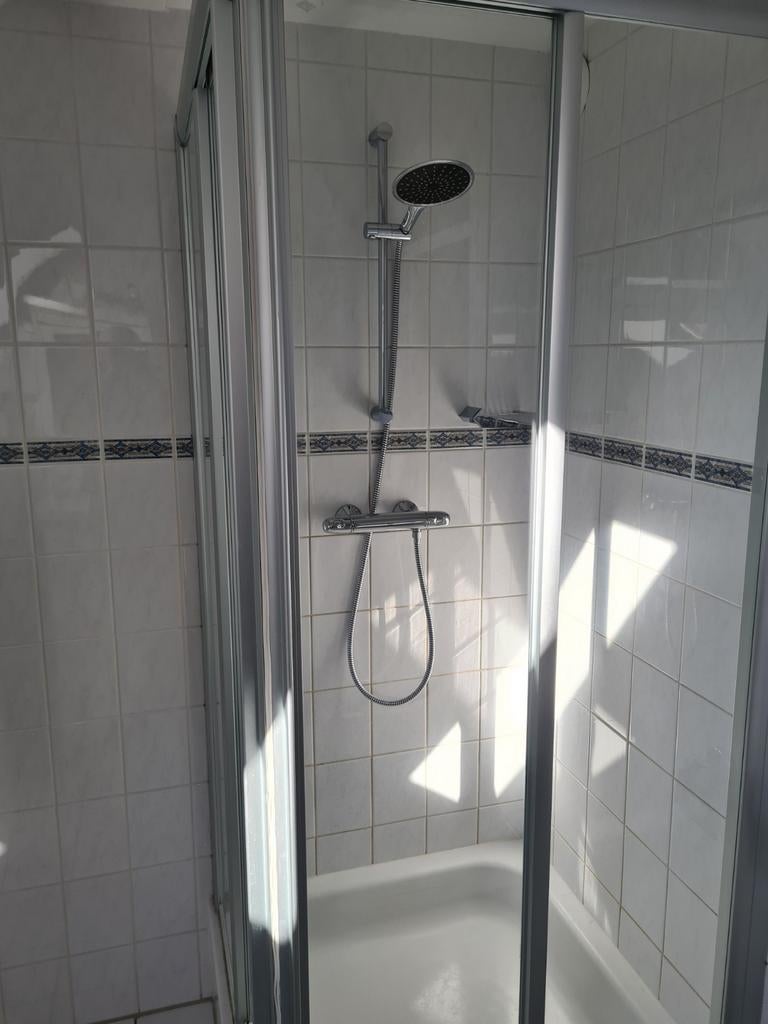 Gratis douchebak met scherm, Ophalen, Douche