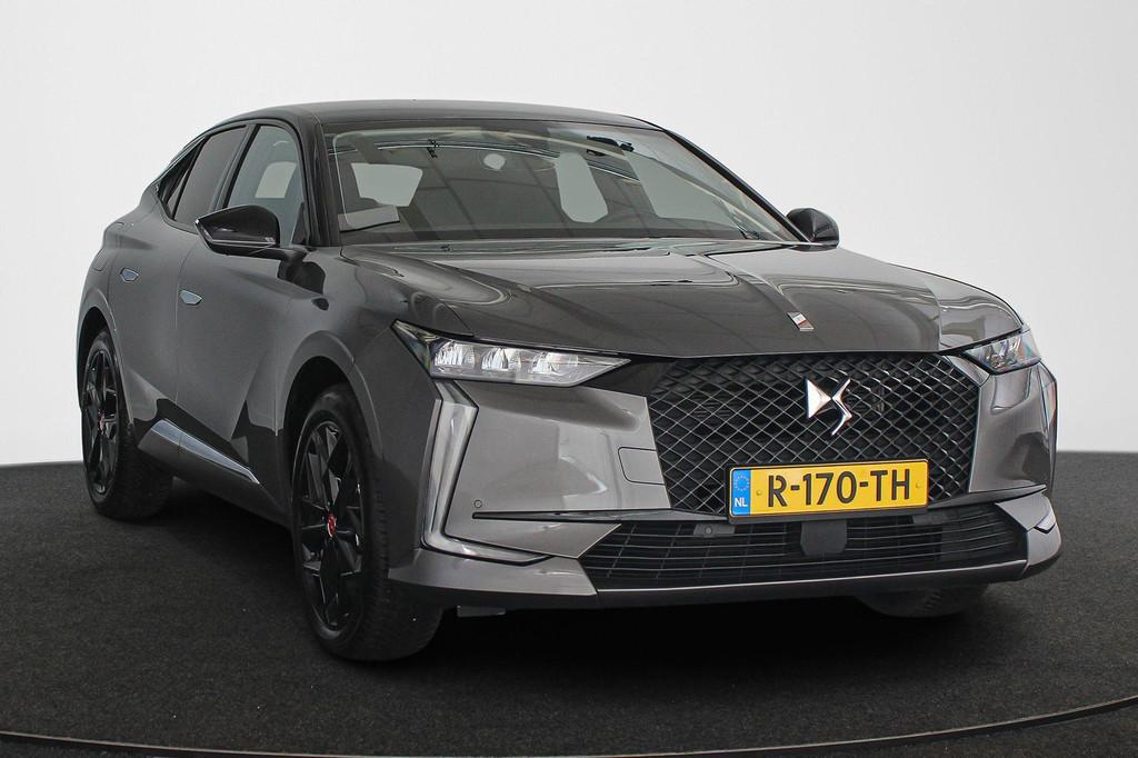DS 4 E-Tense Performance Line Navigatie Apple CarPlay Getint, 77 km/l, Gebruikt, 4 cilinders, Alcantara