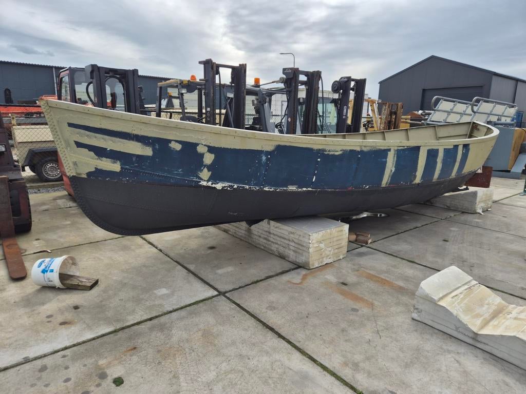 Geklonken aluminium sloep 7.40 x 2.40, Watersport en Boten, Tot 10 pk, Aluminium, Ophalen of Verzenden, 3 tot 6 meter