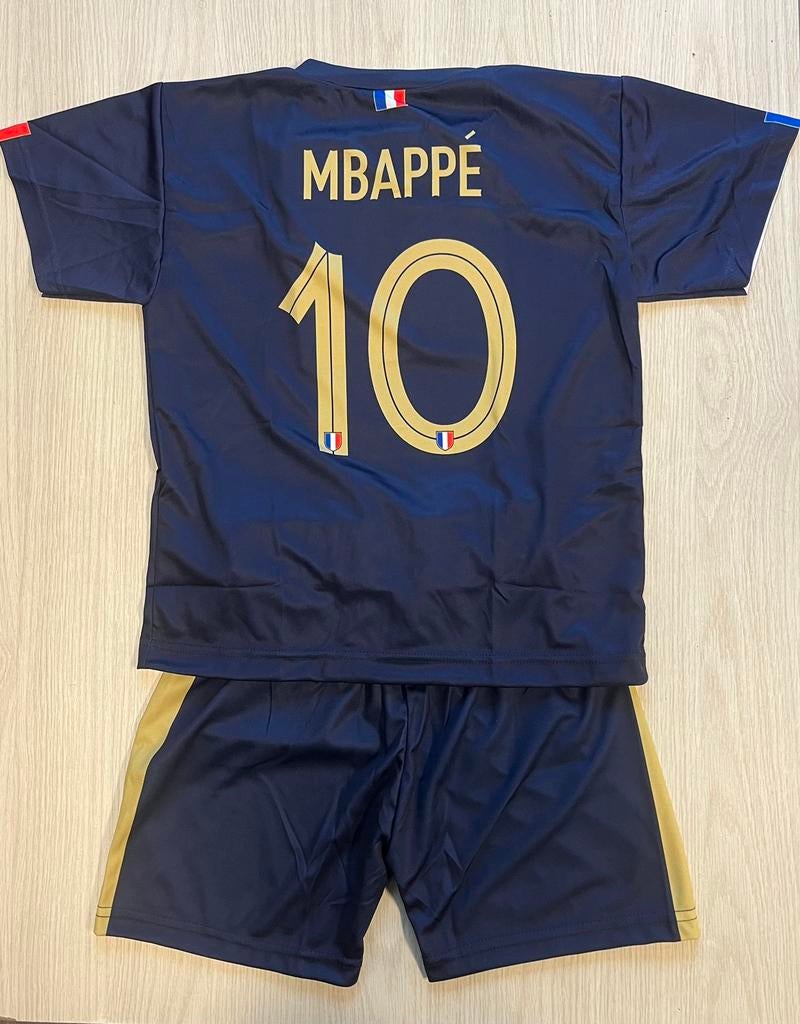 Mbappe voetbaltenue voetbalshirt met broek ek/wk, Ophalen of Verzenden, Nieuw, Set