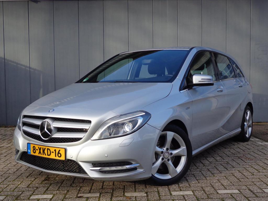 Mercedes-Benz B-klasse 180 Ambition Perfect Onderhouden., Euro 5, 1325 kg, Gebruikt, Zwart