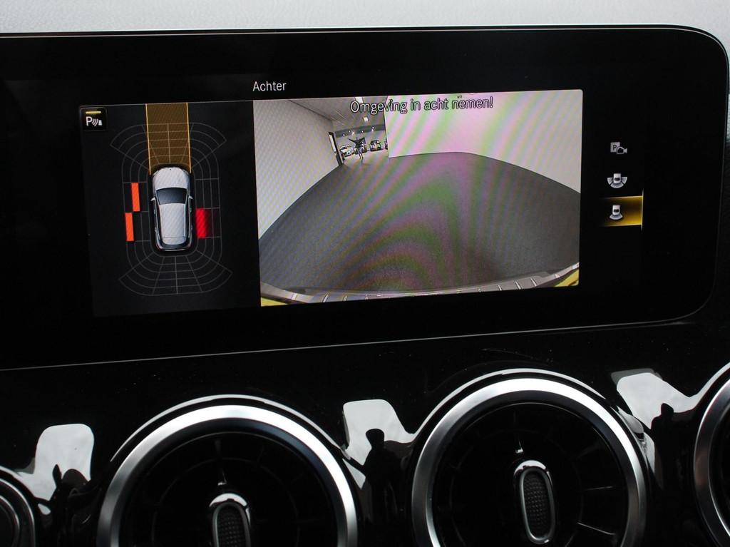 Mercedes-Benz GLA-klasse 200 Automaat AMG Line Nieuw model!, Auto's, Euro 6, 163 pk, SUV of Terreinwagen, 1332 cc