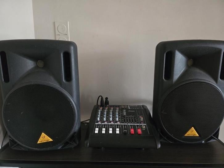 Complete zangset te koop: Vonyx, Behringer, microfoons, Ophalen of Verzenden, Gebruikt, 1000 watt of meer, P.A.