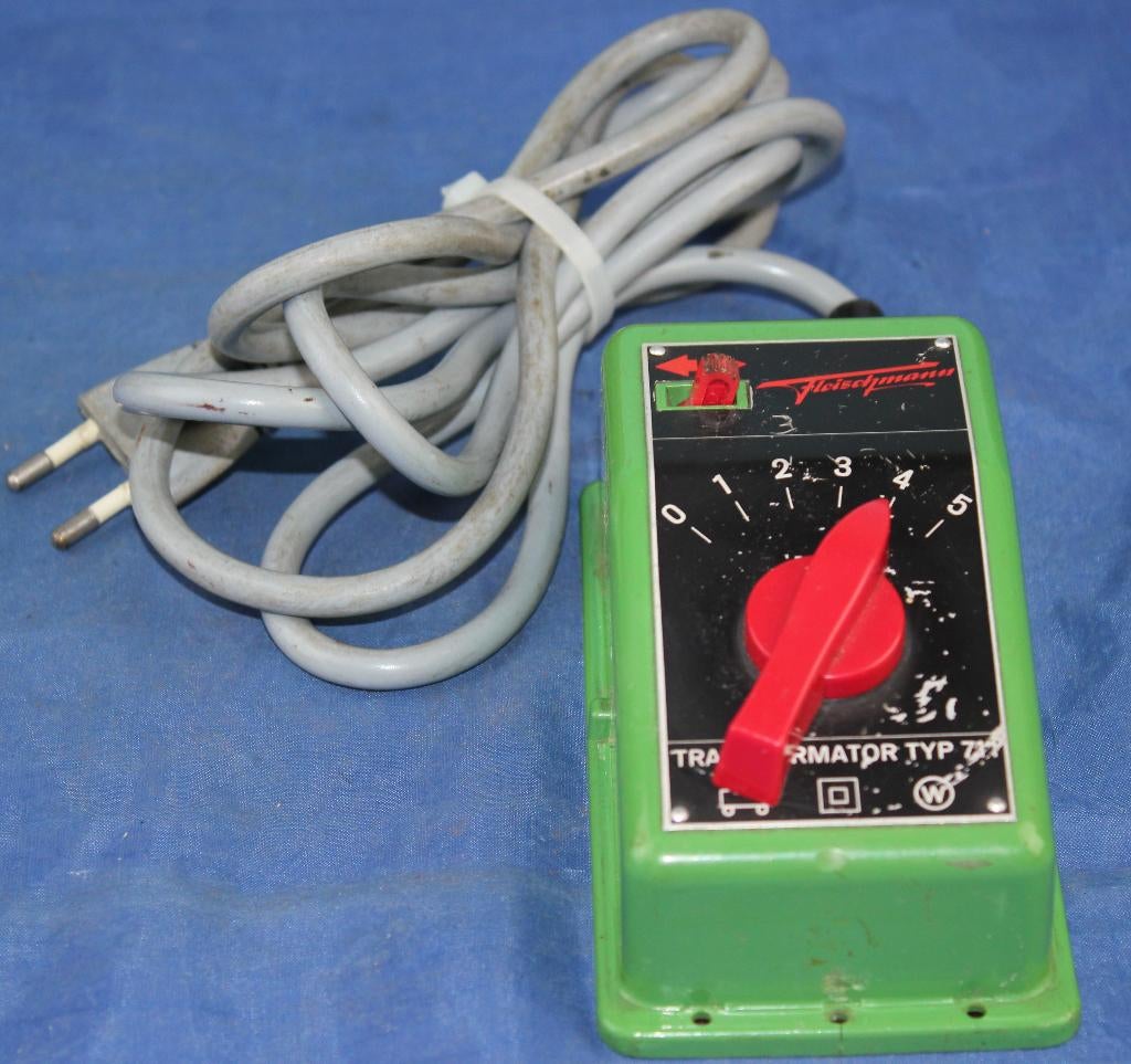 Fleischmann 711 Regelbare DC transformator., Transformator of Voeding, Gebruikt, Gelijkstroom, Verzenden