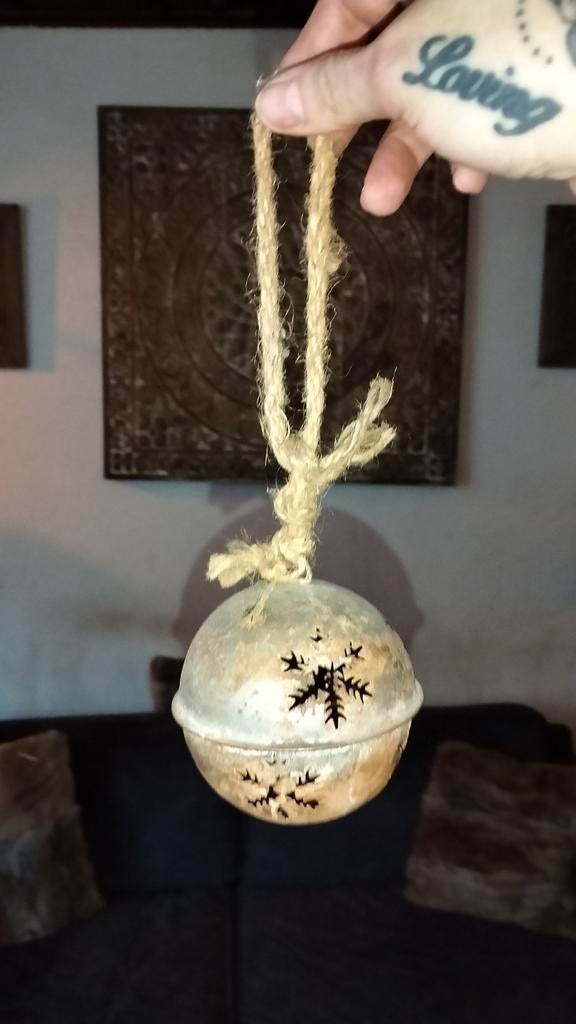 Leuk brocante hanger bal metaal geroest, Antiek en Kunst, Curiosa en Brocante, Ophalen of Verzenden